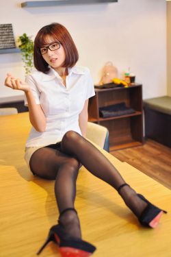 崔氏共妾